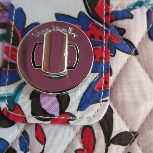 VERA BRADLEY *NWT* Smartphone Wristlet Wallet Vineyard Floral Turnlock Purple - Picture 2 of 12